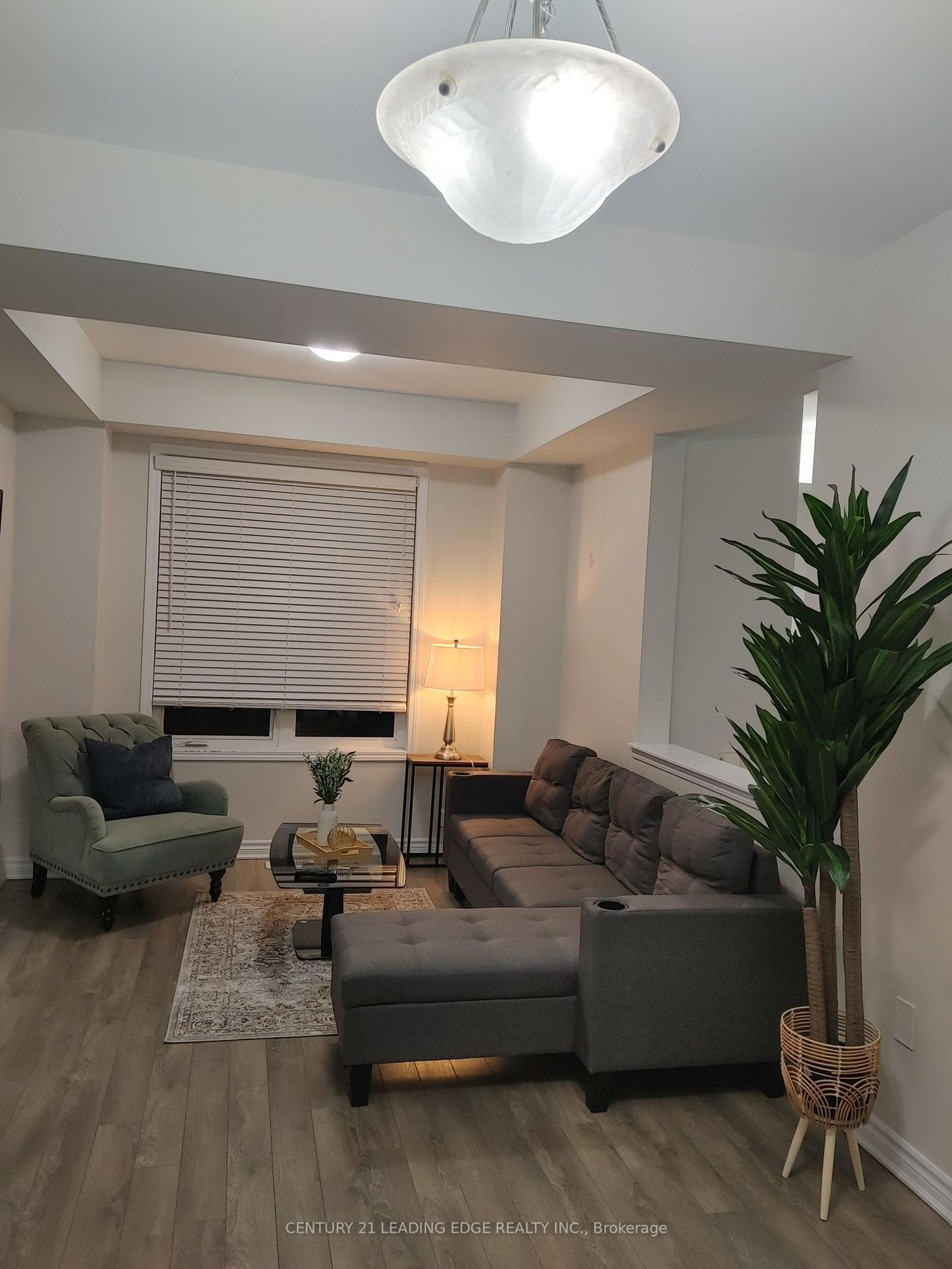 5 Fusilier Drive, Birchmount, Toronto 