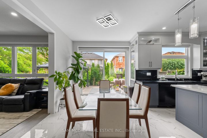 Photo 8 at 7516 Terragar Boulevard, Lisgar, Mississauga