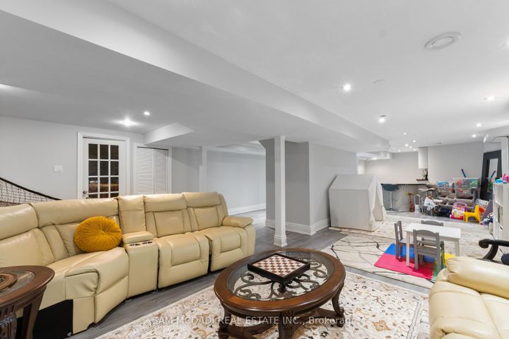 Photo 37 at 7516 Terragar Boulevard, Lisgar, Mississauga