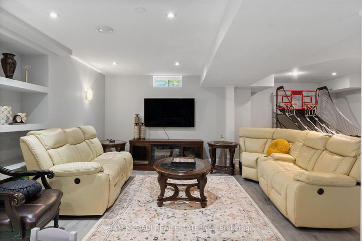 Photo 38 at 7516 Terragar Boulevard, Lisgar, Mississauga