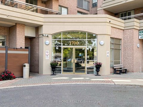 Photo 2 at 1119 - 1700 Eglinton Avenue E, Victoria Village, Toronto
