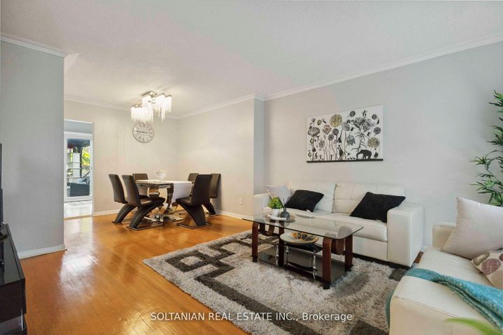 Photo 5 at 102 Elnathan Crescent, Humber Summit, Toronto