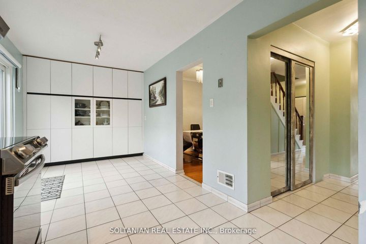 Photo 16 at 102 Elnathan Crescent, Humber Summit, Toronto