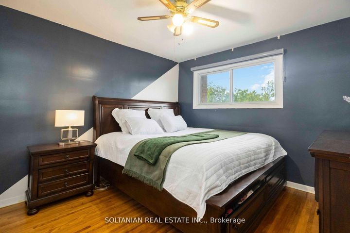 Photo 20 at 102 Elnathan Crescent, Humber Summit, Toronto