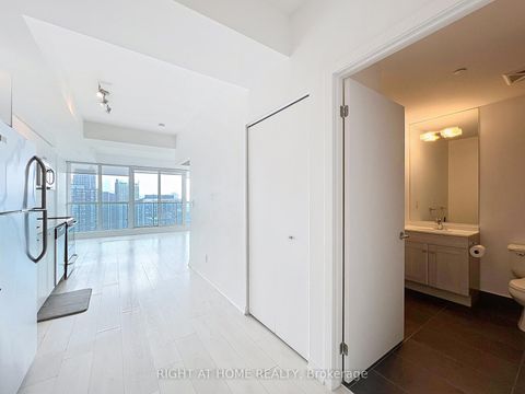Photo 2 at 2804 - 150 East Liberty Street, Niagara, Toronto
