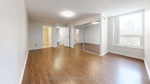 Photo 8 at 409 - 77 Maitland Place, South St. James Town, Toronto