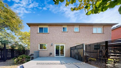 Photo 42 at 558 Willowick Drive, Wyndham, Newmarket