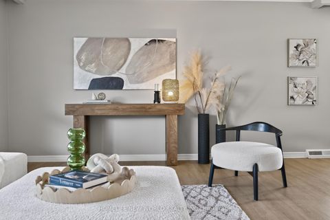Photo 5 at 201 Goddard Street, Bathurst Manor, Toronto