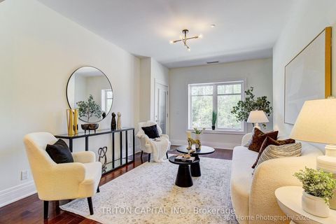 Photo 3 at 336 - 80 Burns Boulevard, King City, King