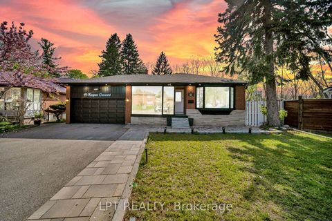 Photo 0 at 41 Keegan Crescent, York University Heights, Toronto