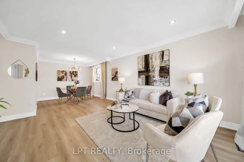 Photo 12 at 41 Keegan Crescent, York University Heights, Toronto