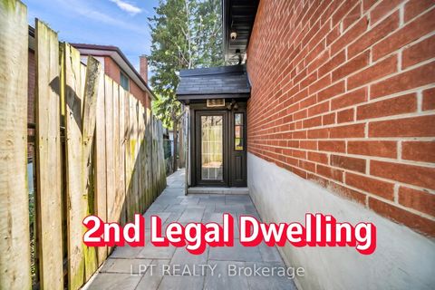 Photo 33 at 41 Keegan Crescent, York University Heights, Toronto
