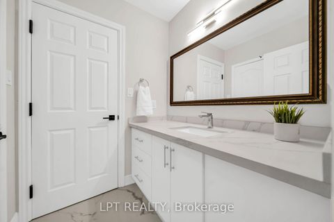Photo 38 at 41 Keegan Crescent, York University Heights, Toronto