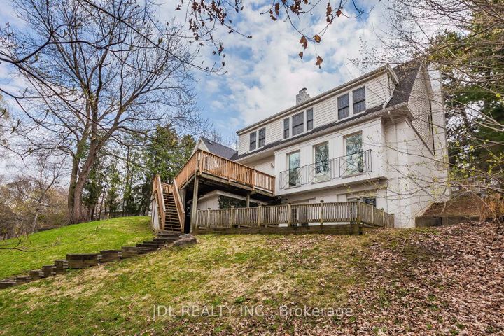 Photo 25 at 6 Farmingdale Road, Bayview Village, Toronto