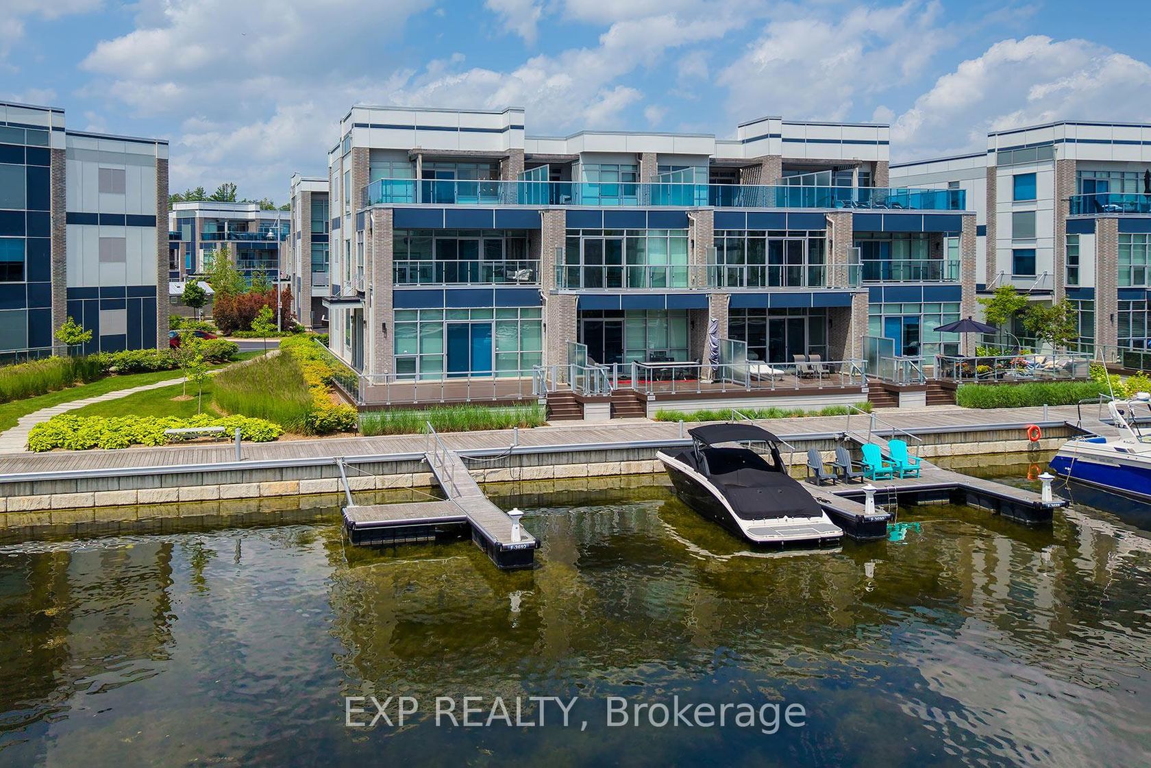 3692 Ferretti Court, Rural Innisfil, Innisfil photo 2