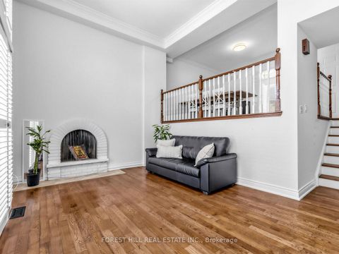 Photo 5 at 81 Scenic Mill Way, Windfields, Toronto