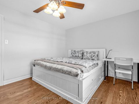 Photo 26 at 81 Scenic Mill Way, Windfields, Toronto