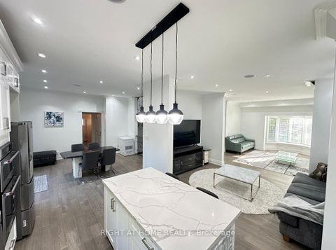 Photo 4 at 67 Scarborough Heights Boulevard, Cliffcrest, Toronto