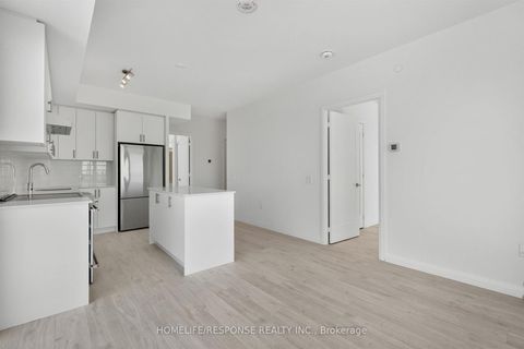 Photo 11 at 1805 - 27 Korda Gate, Vellore Village, Vaughan