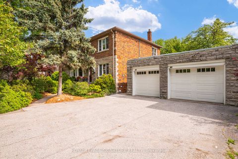 Photo 1 at 123 South Kingsway, Swansea, Toronto