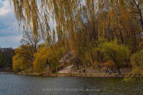 Photo 35 at 1616 - 1926 Lakeshore Boulevard W, South Parkdale, Toronto