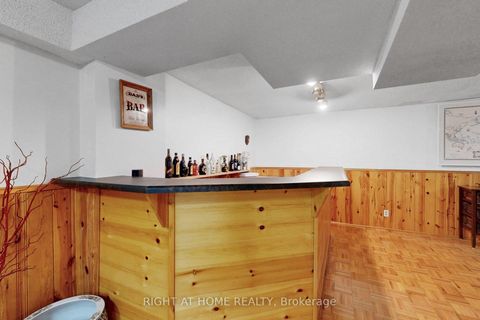 Photo 40 at 103 Heatherton Way, Yorkhill, Vaughan