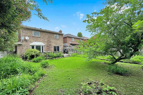Photo 49 at 103 Heatherton Way, Yorkhill, Vaughan