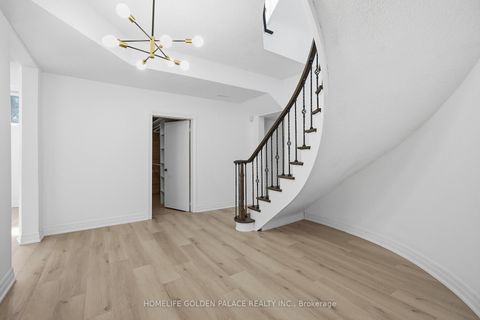 Photo 19 at 394 Patricia Avenue, Newtonbrook West, Toronto