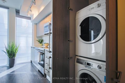 Photo 14 at 2310 - 28 Wellesley Street, Yonge Corridor, Toronto