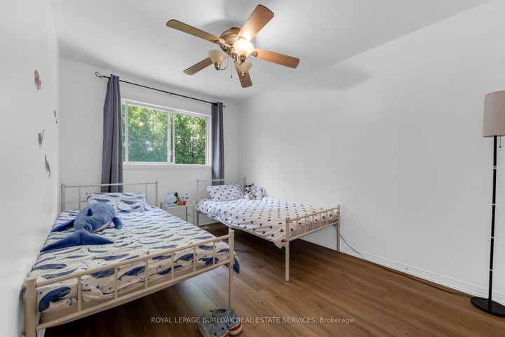 Photo 22 at 16 - 7 Southside Place, Mountview, Hamilton