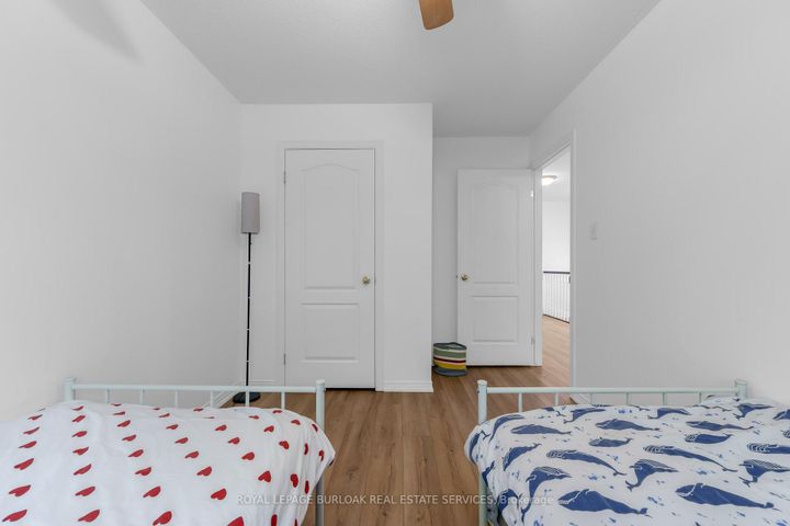 Photo 23 at 16 - 7 Southside Place, Mountview, Hamilton
