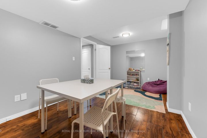 Photo 26 at 16 - 7 Southside Place, Mountview, Hamilton