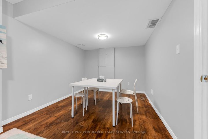 Photo 27 at 16 - 7 Southside Place, Mountview, Hamilton