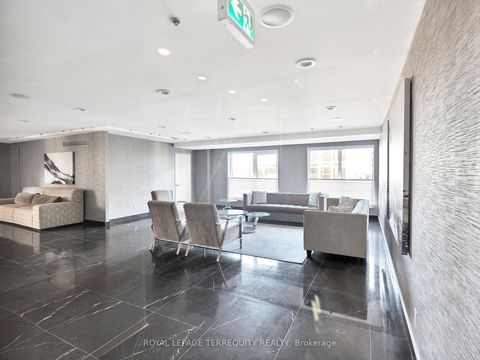 Photo 4 at 1601 - 8 Park Road, Moore Park, Toronto