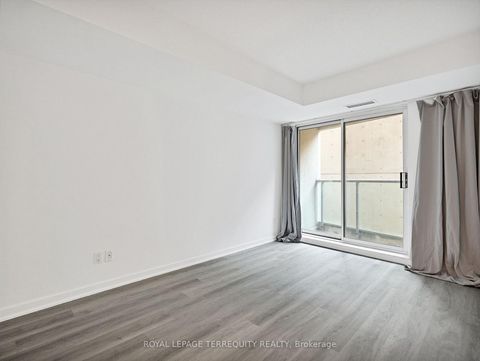 Photo 25 at 1601 - 8 Park Road, Moore Park, Toronto