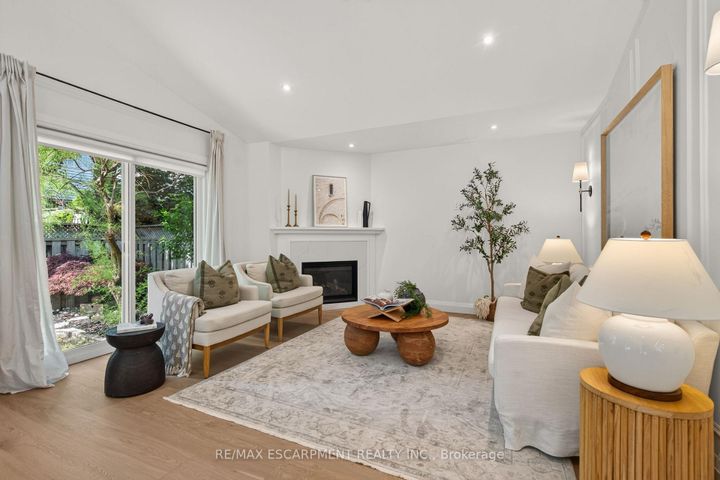 Photo 16 at 1 - 3333 New Street, Roseland, Burlington