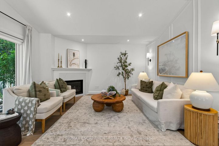 Photo 18 at 1 - 3333 New Street, Roseland, Burlington