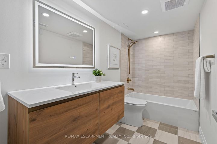 Photo 29 at 1 - 3333 New Street, Roseland, Burlington
