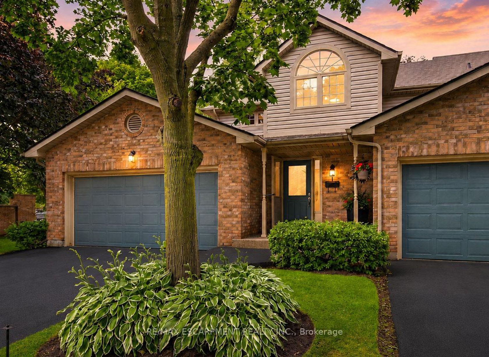 1 - 3333 New Street, Roseland, Burlington 2