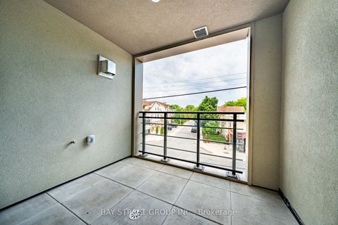 Photo 11 at 208 - 365 Beech Avenue, The Beaches, Toronto