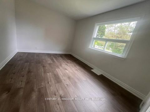 Photo 6 at 132 Old Harwood Avenue, Central, Ajax