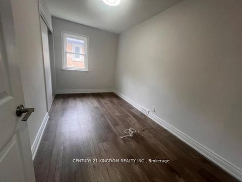 Photo 10 at 132 Old Harwood Avenue, Central, Ajax