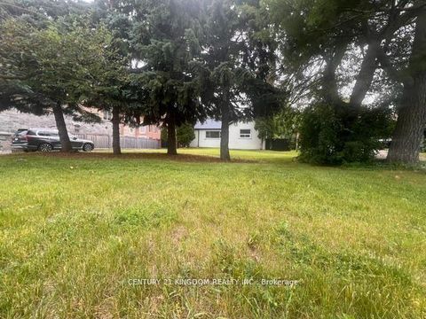 Photo 36 at 132 Old Harwood Avenue, Central, Ajax