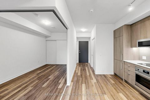 Photo 18 at 701 - 250 Lawrence Avenue W, Lawrence Park North, Toronto