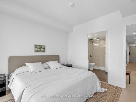 Photo 11 at 709 - 758 Dovercourt Road, Junction, Toronto