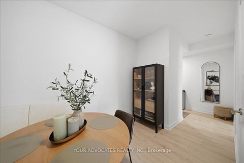 Photo 6 at 902 - 9 Tecumseth Street, Niagara, Toronto