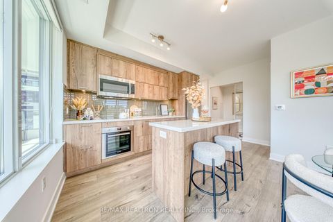 Photo 14 at 411 - 2 Teagarden Court, Willowdale East, Toronto