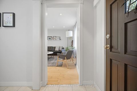 Photo 2 at 18 Vanbrugh Avenue, Cliffside, Toronto