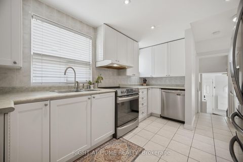 Photo 4 at 18 Vanbrugh Avenue, Cliffside, Toronto