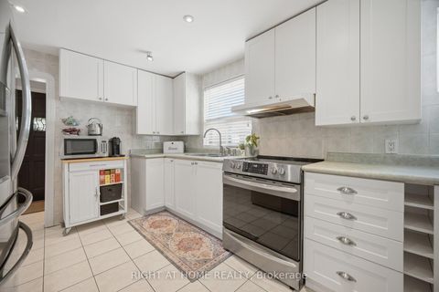 Photo 5 at 18 Vanbrugh Avenue, Cliffside, Toronto